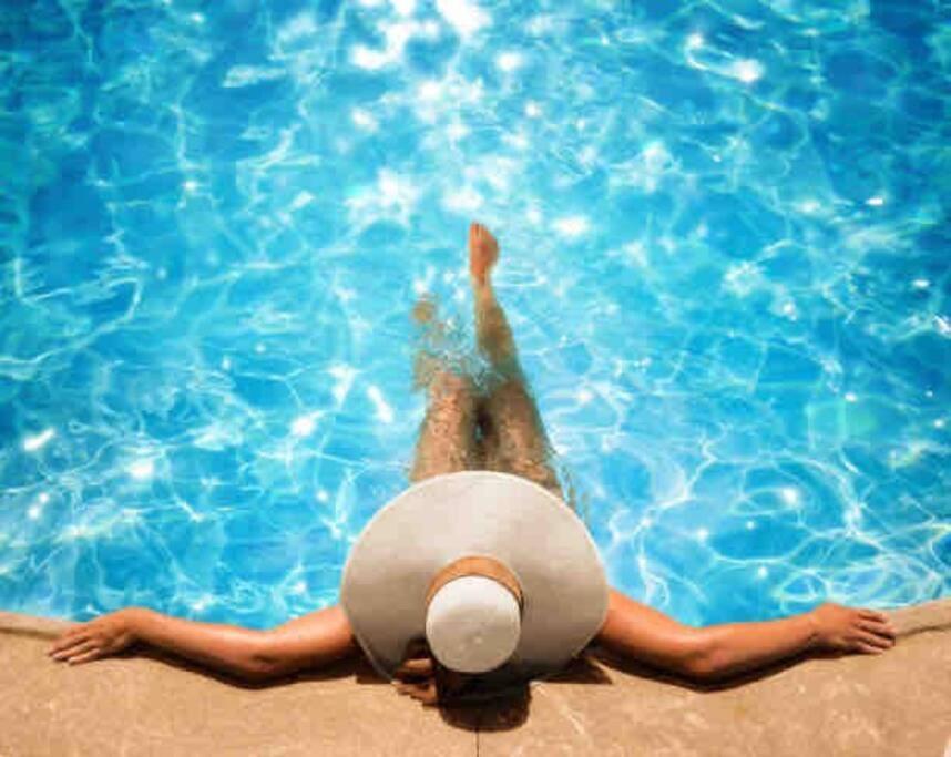 Luxe Mdr Apartment,parking, Gym, Pool, Jacuzzi,bbq * Los Angeles