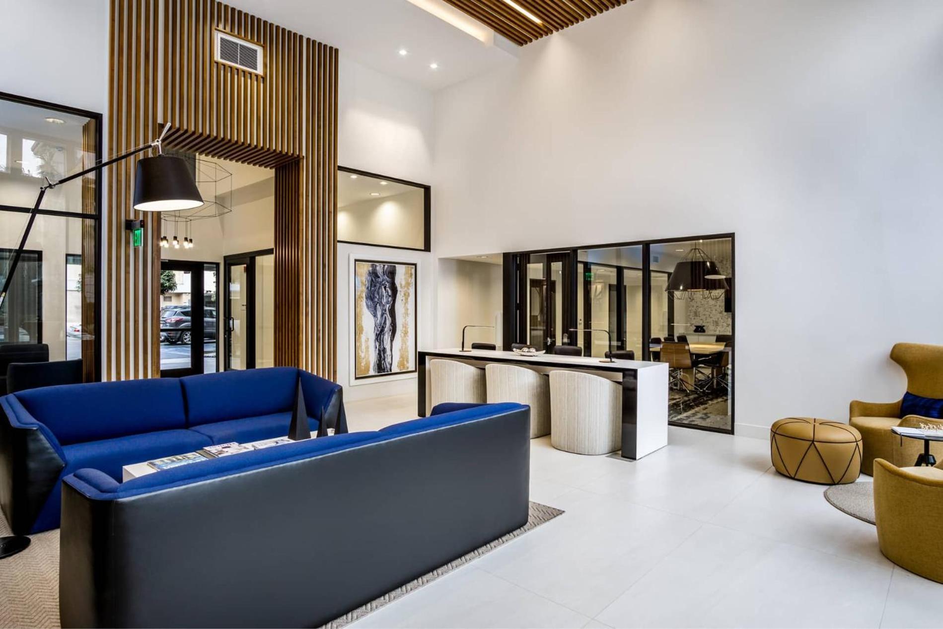 Luxe Mdr Apartment,parking, Gym, Pool, Jacuzzi,bbq Apartment Los Angeles