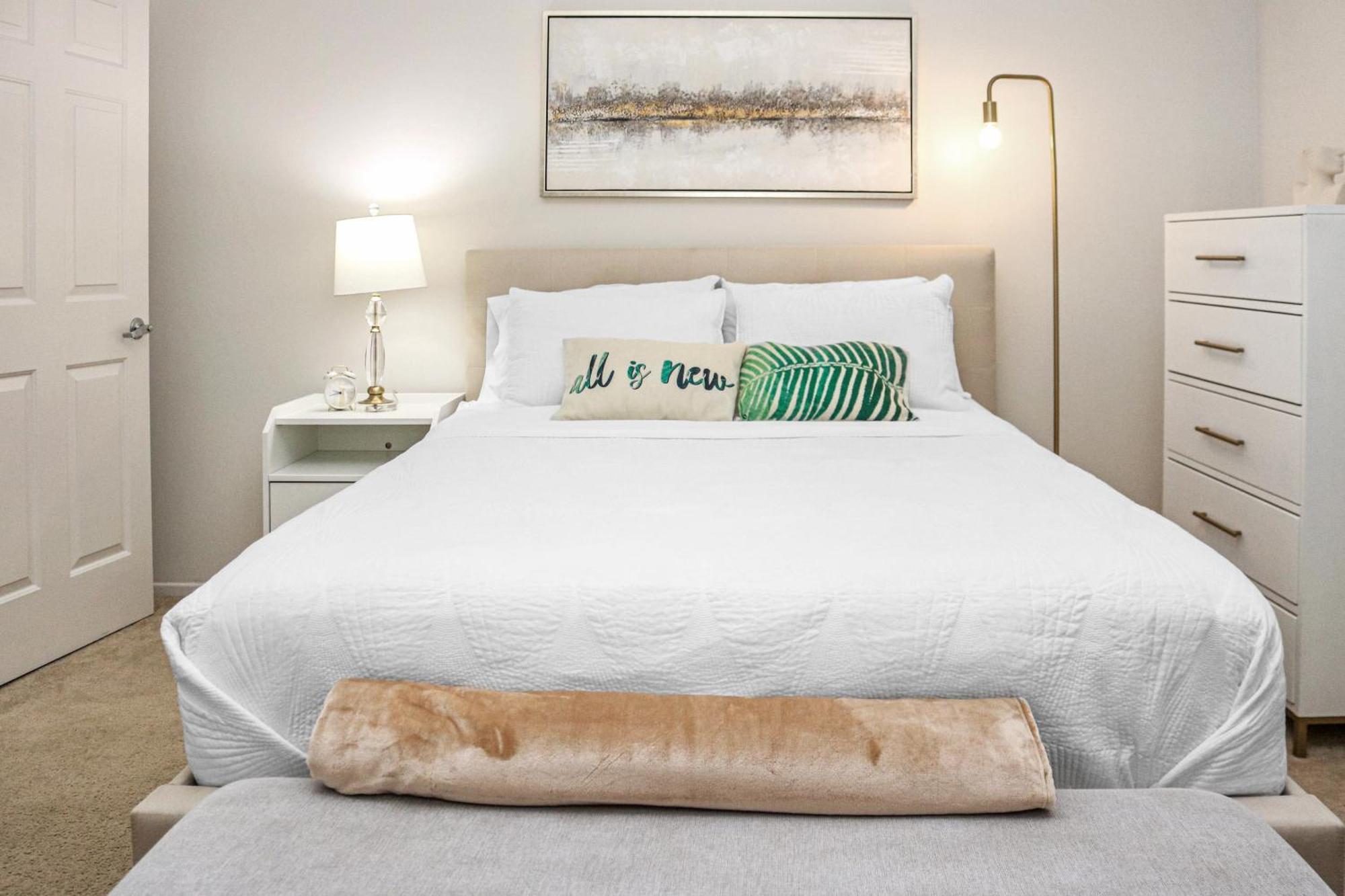 Luxe Mdr Apartment,parking, Gym, Pool, Jacuzzi,bbq Apartment Los Angeles